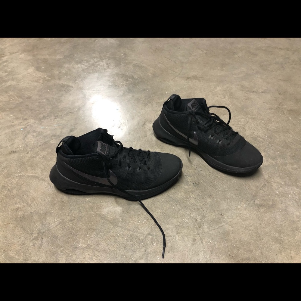 nike sneakers!!